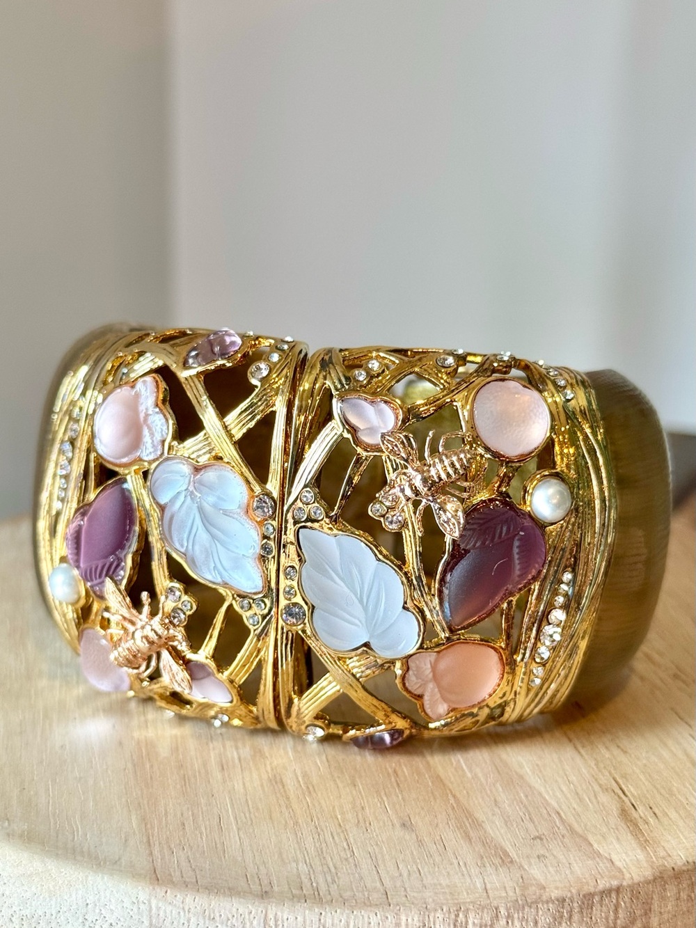 VTG Estate Alexis Bittar Secret Garden Bee Lucite Hinged Cuff Bracelet—Rare Find